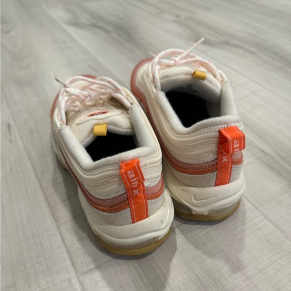 Nike Sneakers - Picture 3 of 5